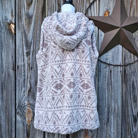 Plush Hooded Vest UGG Koolaburra Size M White Gray Geo Print Fleece Fuzzy Sherpa - Picture 3 of 8